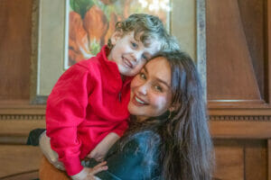 Image showing Kamilla, a successful Avivo program participant.